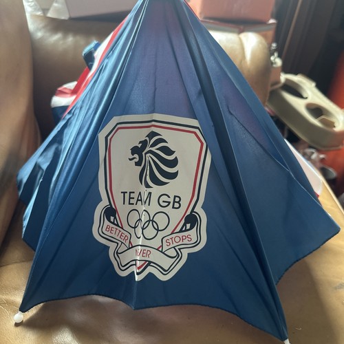 Win hat umbrella team - uk, gb